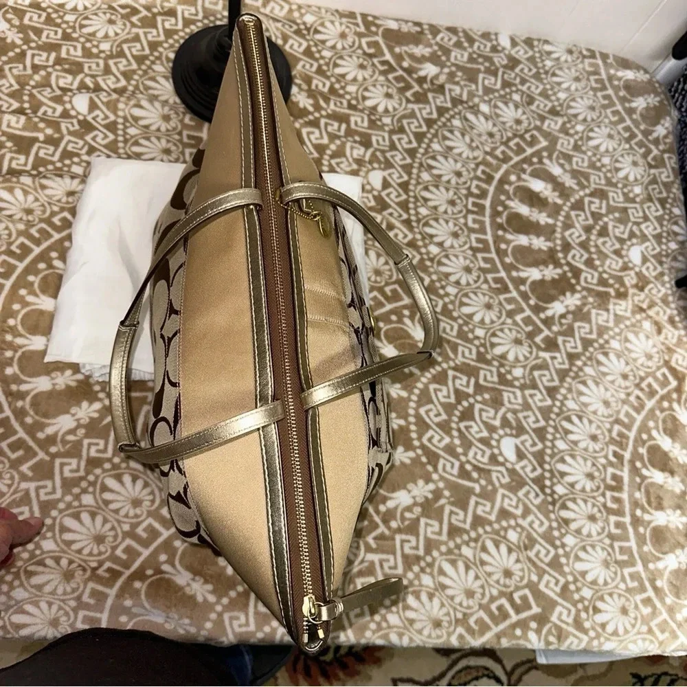 COACH TOTE M0726-11692 SIGNATURE PRINT CANVAS HAND BAG PURSE TAN DUST BAG - Picture 5 of 14